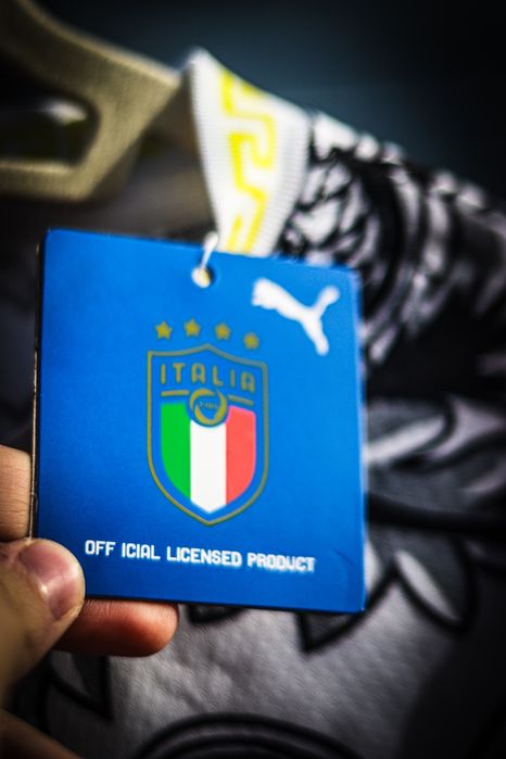 Vând tricou fotbal Italia×Versace alb