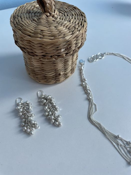 Нежно колие с обици