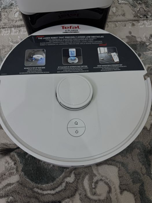 Роботпылесос от бренда Tefal