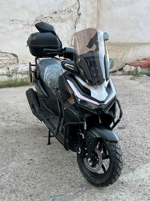 Yangi Skuter PENTRO LEBO