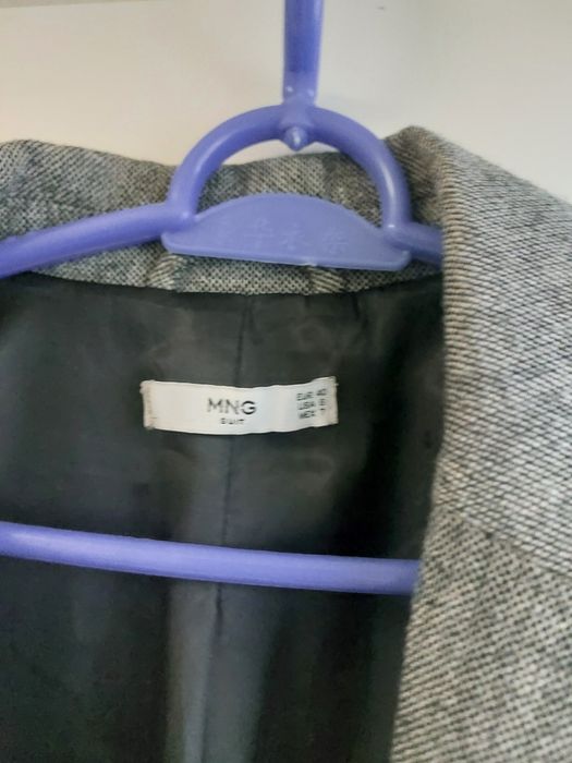 Продаётся пиджак шерстяной