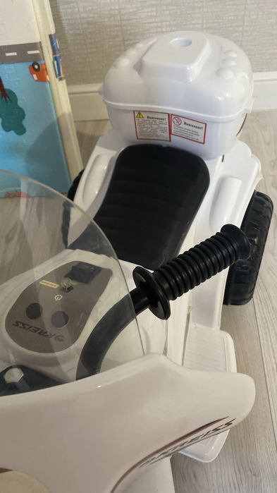 Мотоцикл детский толокар