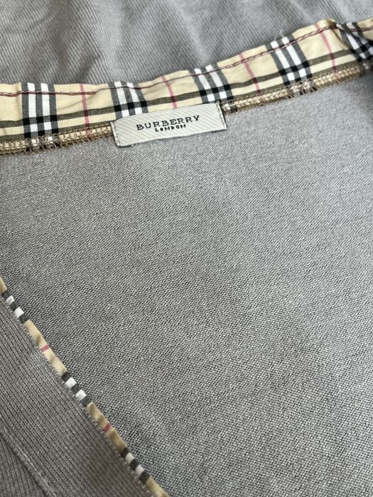 Burberry London дамски блузи