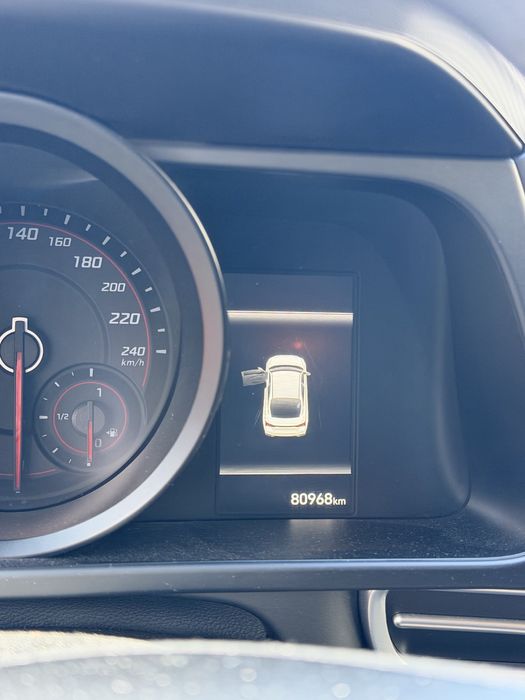 Hyundai Elantra, 2021 noyabr