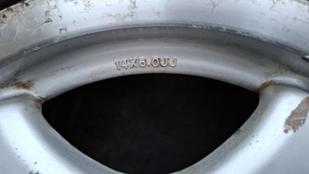 Продам колеса комплект