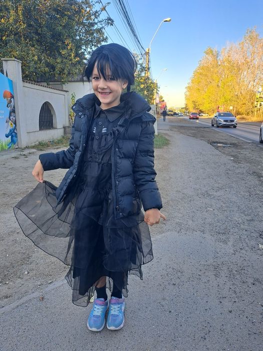 Rochie Halloween Wednesday cu peruca