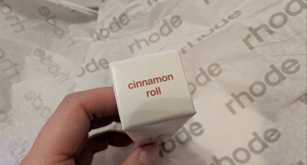 Rhode peptide lip tint LIMITED EDITION