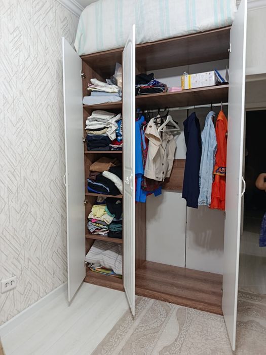 Шкаф в хорошем состоянии