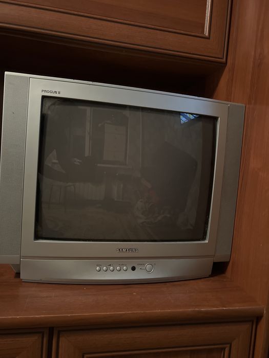 Телевизор самсунг