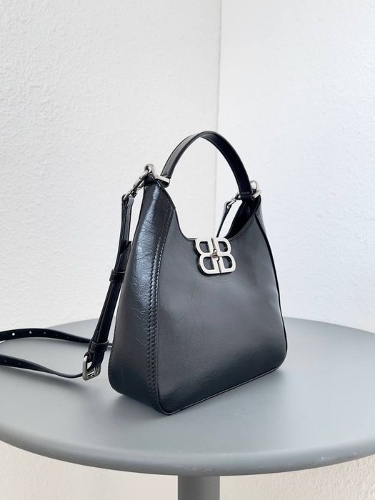 Geanta Balenciaga BB Soft Hobo