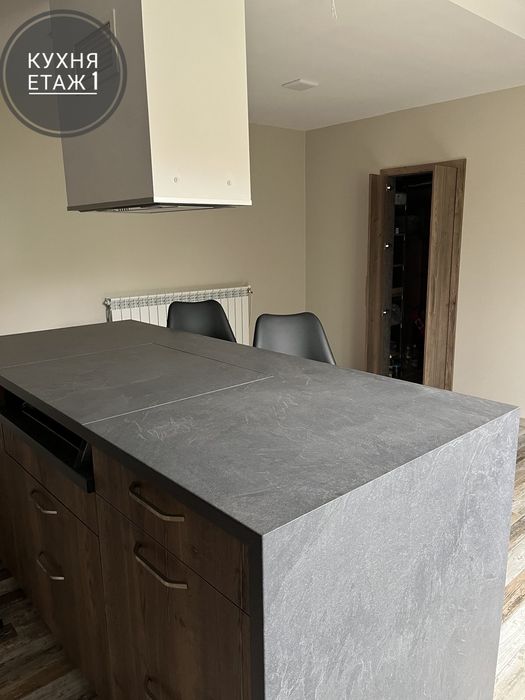 Продава се Къща в Хасково, Дружба 1 - 388 кв.м за 500 €/кв.м - Снимка #1