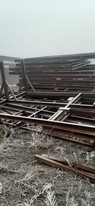 Продам металл швеллер 12мм