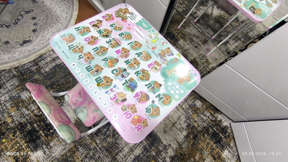 детский стол со стулом