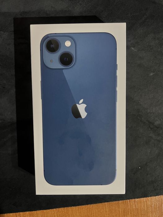 iPhone 13 - Blue