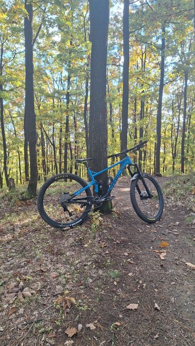 Bicicleta Marin custom full suspension