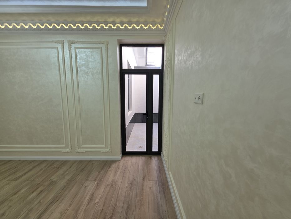 Nazarbekda uy sotiladi