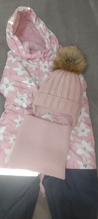 Продам комбенизон (зима) и шапочку с нутом