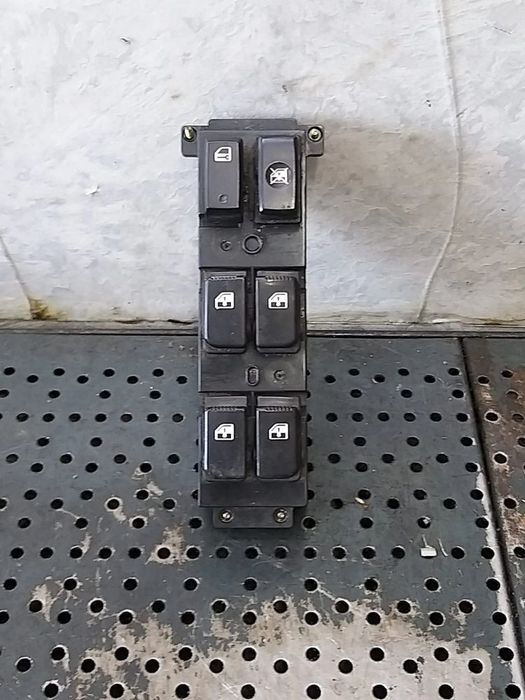 Bloc butoane geamuri hyundai santa fe 2 935702b000s4