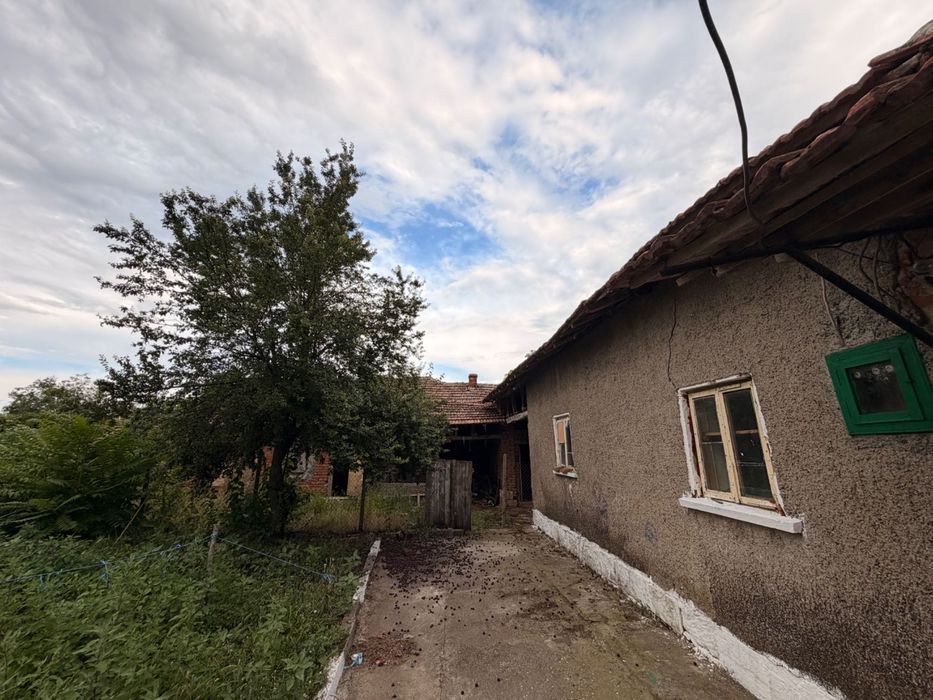 недвижима къща в село беловец