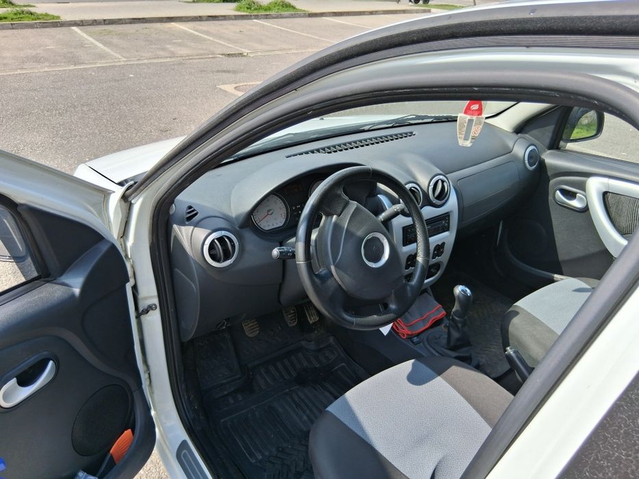 DACIA Sandero 2010 — imagine 5