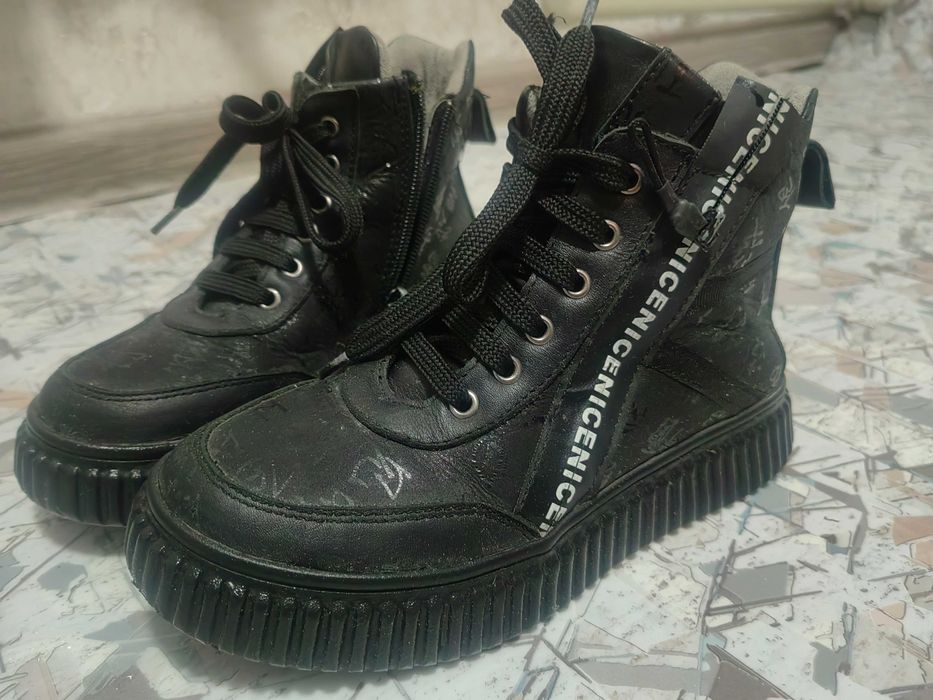 Продам ботинки турция девочки