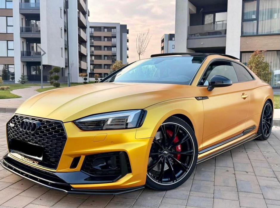 AUDI RS5
