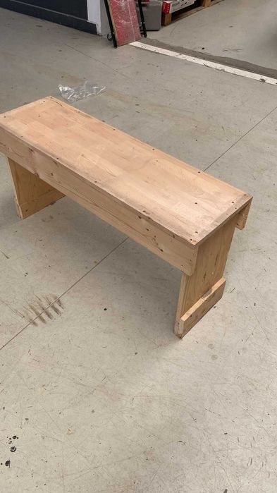 Băncuțe- 6 Bucăți din lemn 1 m/lățime 30 cm