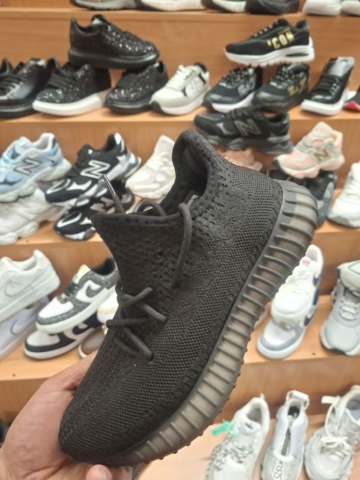 Yezzy calitate premium