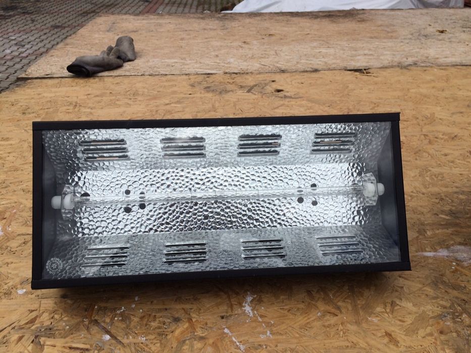 Vand Tun de lumini pentru exterior