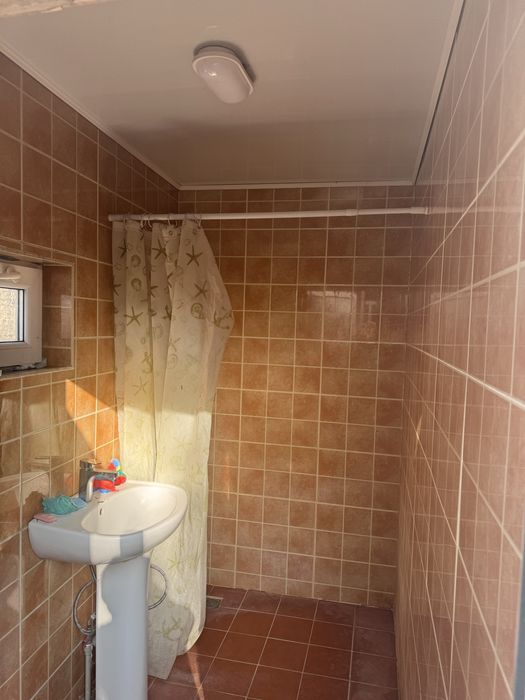 Сдам комнату на 2-м этаже