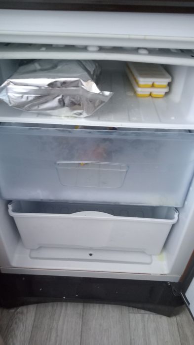 Продам холодильник. Б/у.