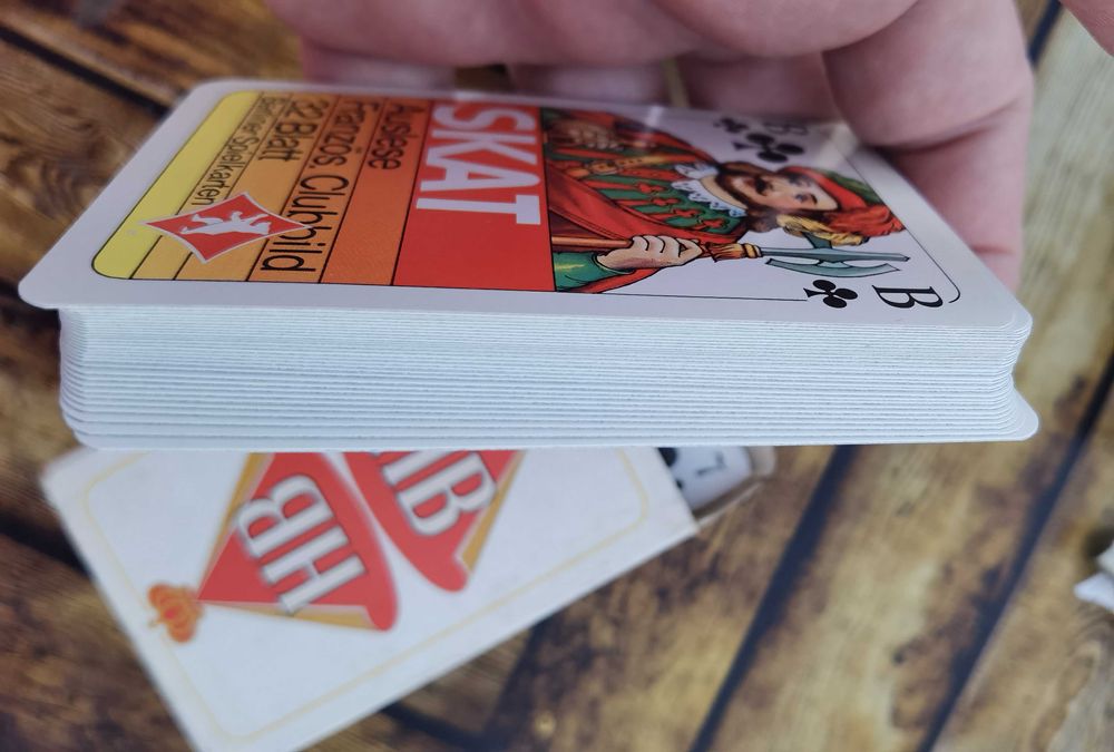 Ретро карти за белот от ГДР,HB,Camel,Marlboro,Salon 66,мини карти и др