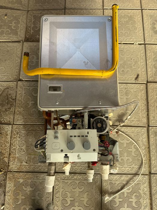 Продам котел BOSH