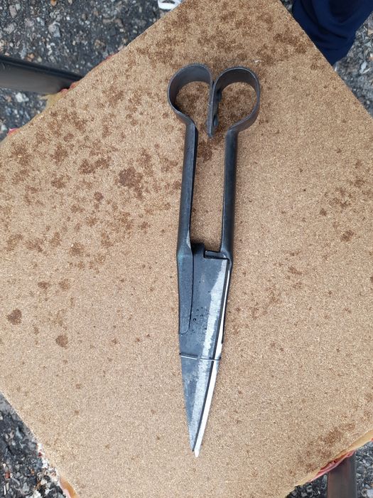 Кръклизи за постригване