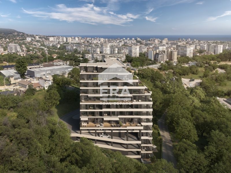 Едностаен ексклузивен апартамент за продажба, с голяма тераса, в новос