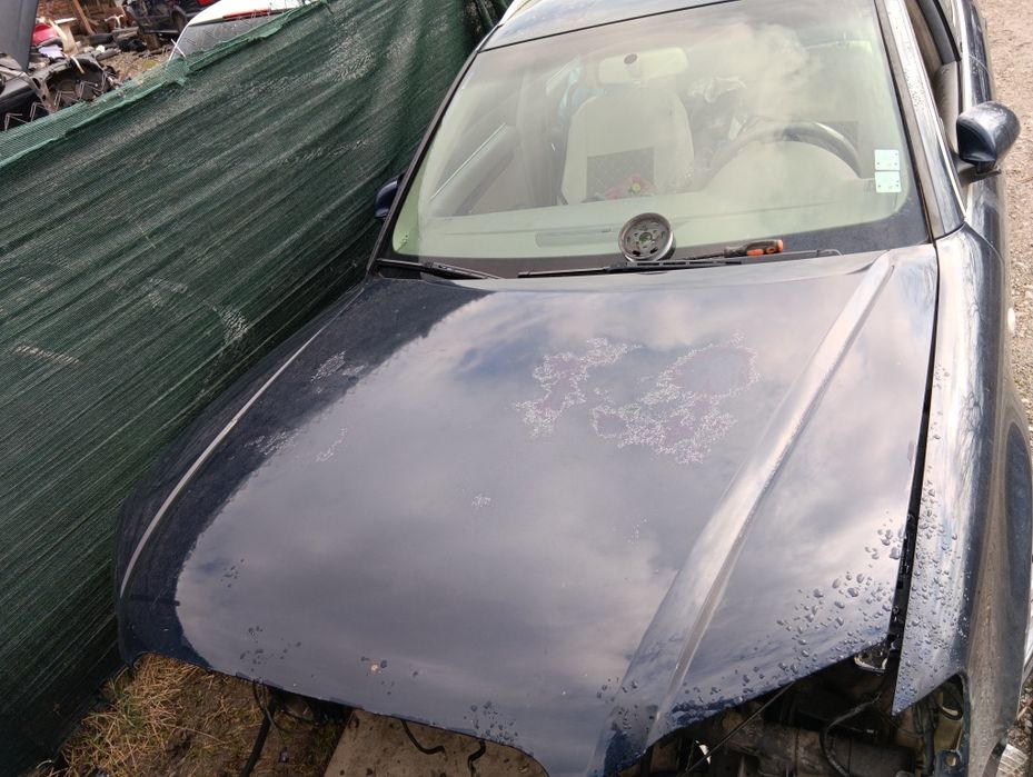Преден капак audi a4 b7