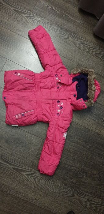 Зимняя куртка (комбинезон)