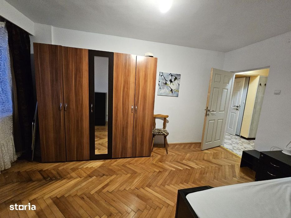 Apartament 2 camere, zona Piata Centrala