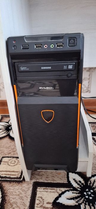 Офисный компьютер для работы и дома