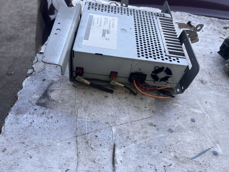 Усилвател Mercedes S class W221