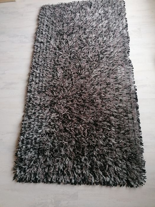 Страхотни пътеки и килим.