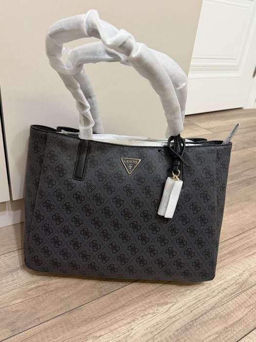 Сумка guess новая, со всеми бирками