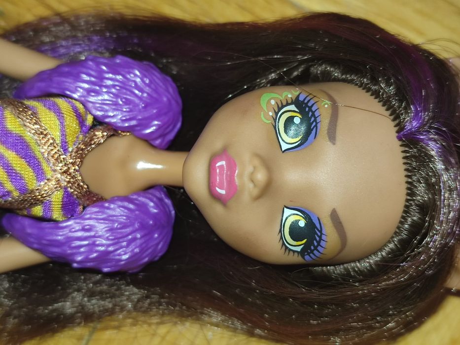 Papusa Monster High fight the fright away clawdeen doll