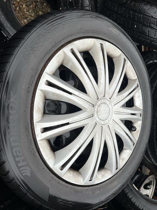 Roti Opel Insignia 225 55 R 17 cu capace M +S iarna