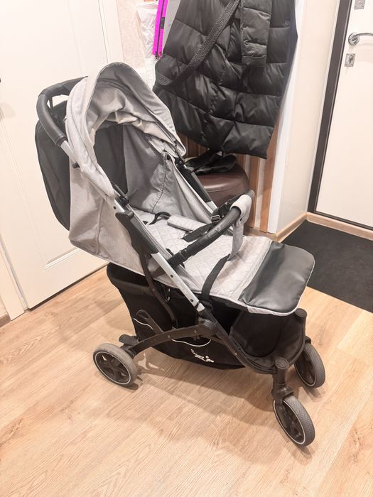 Коляска детская прогулочная