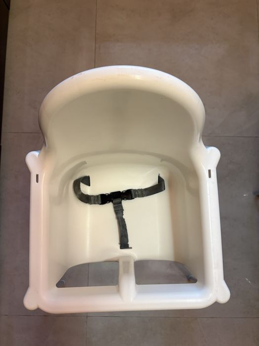 Scaun de masa bebe model ikea