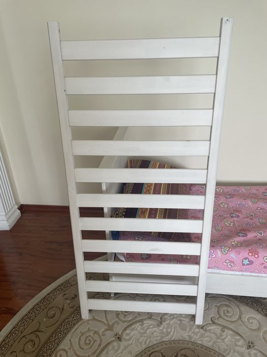 Продам детскую кровать