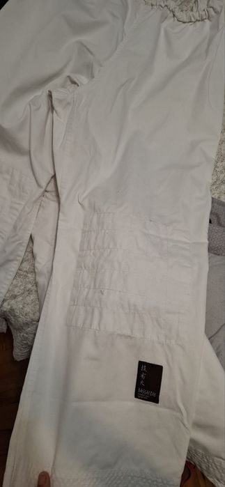 Кимоно за бойни изкуства