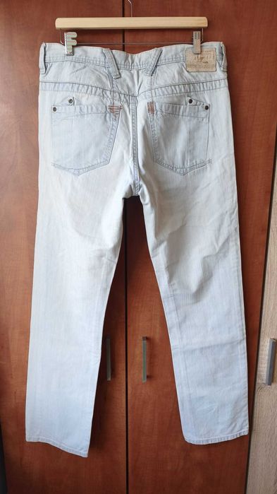 blugi Angelo Litrico by C&A,	talie 36,	lungime 34,	fermoar,	pale blue