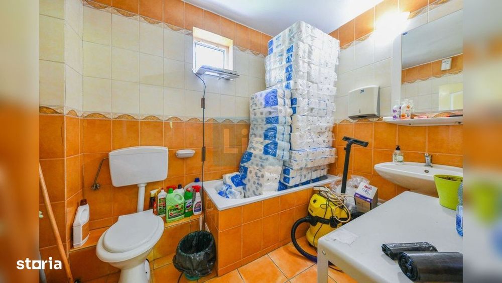 Comision 0 % Apartament 3 camere PARTER, 2 parcari, curte 100mp